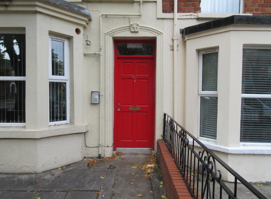 New Build Apartment, 76b Rugby Avenue, Queens Quarter, Belfast, BT7 1RG