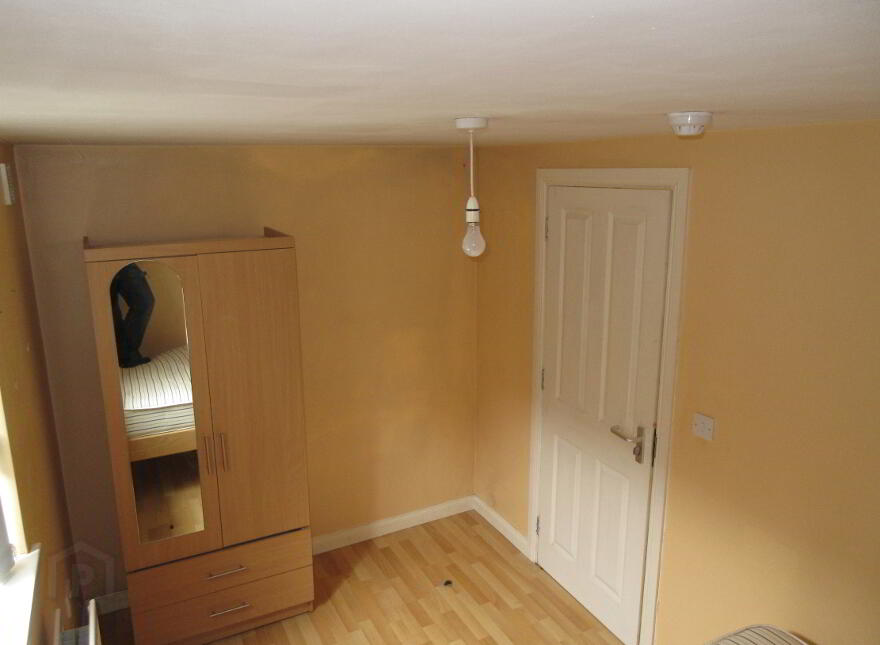 New Build Apartment, 76b Rugby Avenue, Queens Quarter, Belfast, BT7 1RG