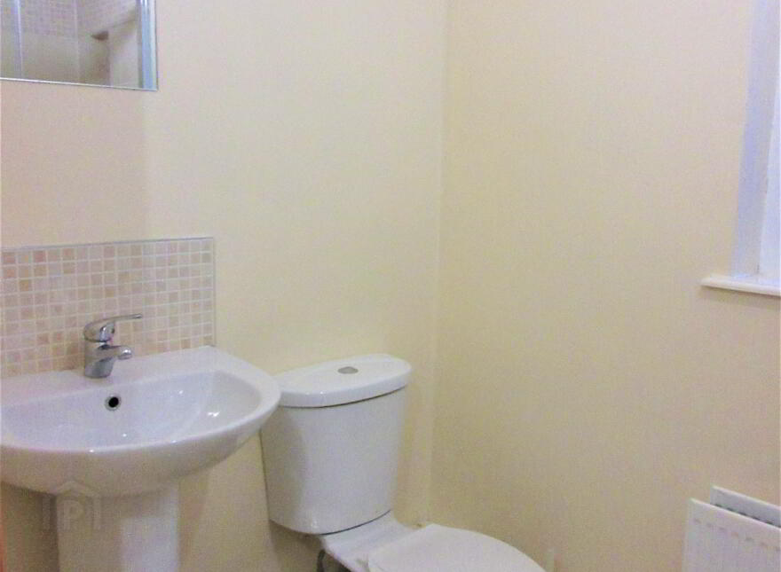 New Build Apartment, 165c University Street, Queens Quarter!, Belfast, BT7 1GX