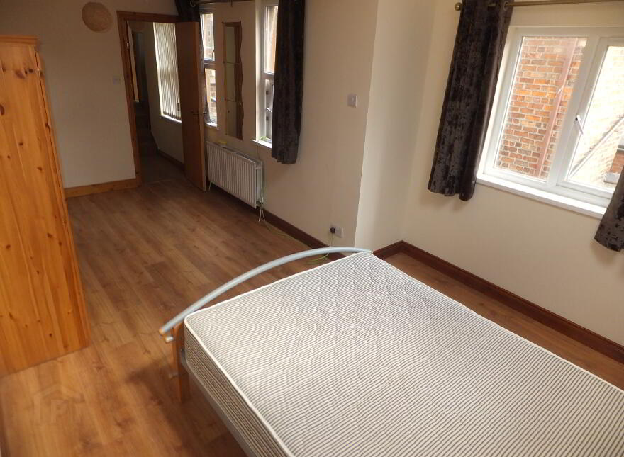 Flat 2, 34 Tates Avenue, Belfast, BT9 7BY