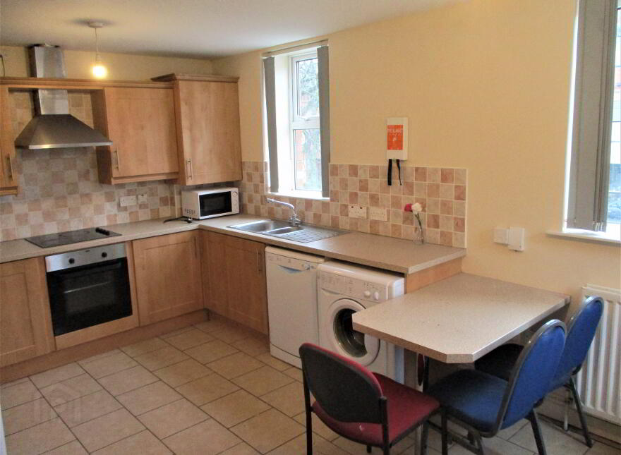 3 Bedroom Apartment, 26B University Avenue, Queens Quarter, Belfast, BT7 1GY