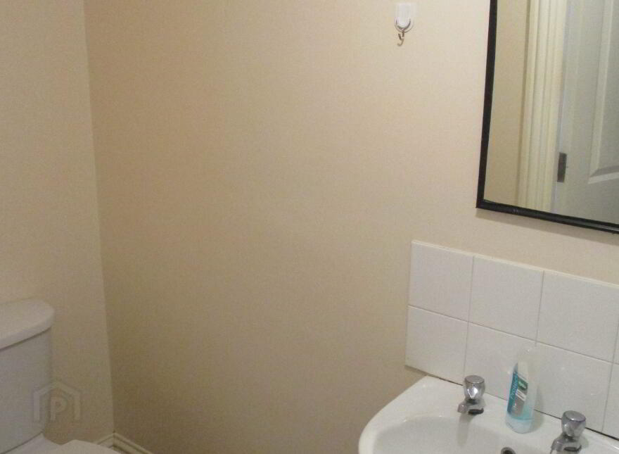 3 Bedroom Apartment, 26B University Avenue, Queens Quarter, Belfast, BT7 1GY