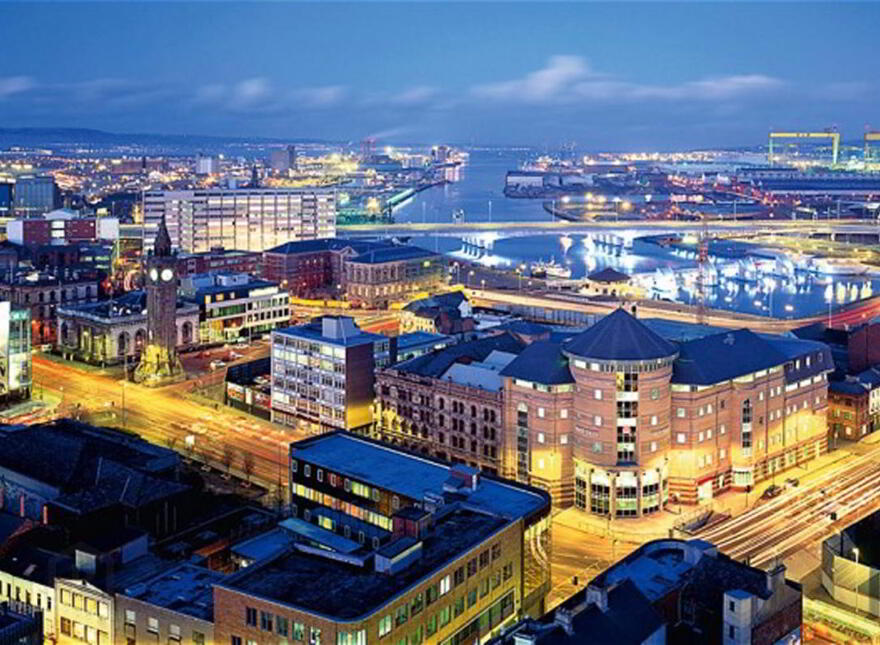 Great Apartment, 165e University Street, Queens Quarter, Belfast, BT7 1HR