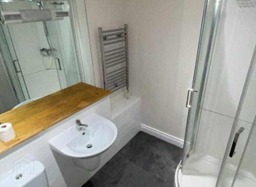 55, Milfort Mews, Dunmurry, Belfast, BT17 9JE
