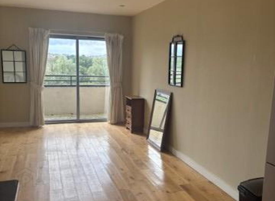 10 Castle Place, Enniskillen, BT74 7NP