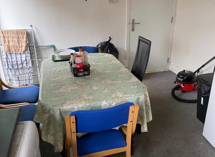 Malone Avenue, Belfast, BT9 6ER