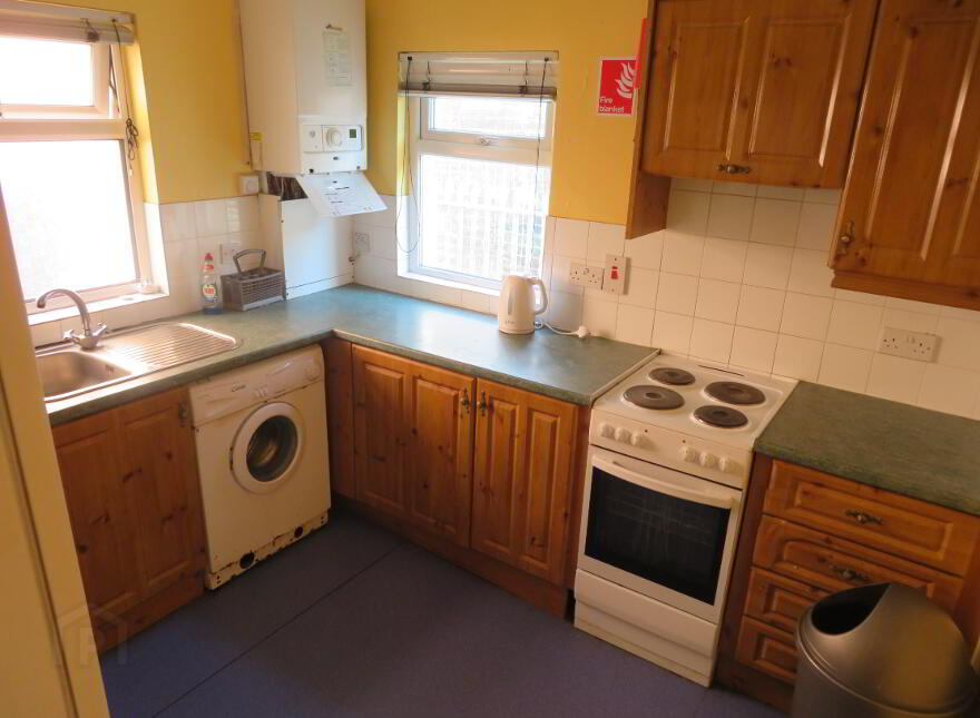 Unit 2, 13 Cameron Street, Botanic, Belfast, BT7 1GU