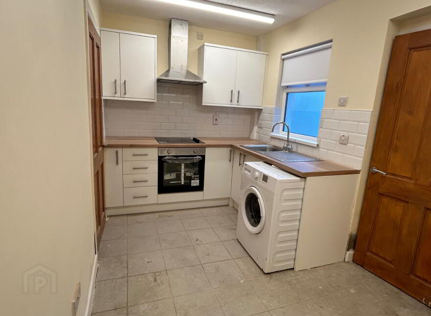 12 Great Northern Street, Lisburn Road, Belfast, BT9 7FJ