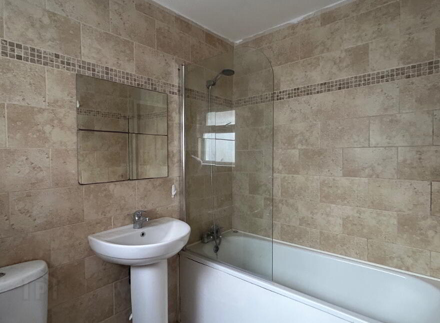 12 Great Northern Street, Lisburn Road, Belfast, BT9 7FJ