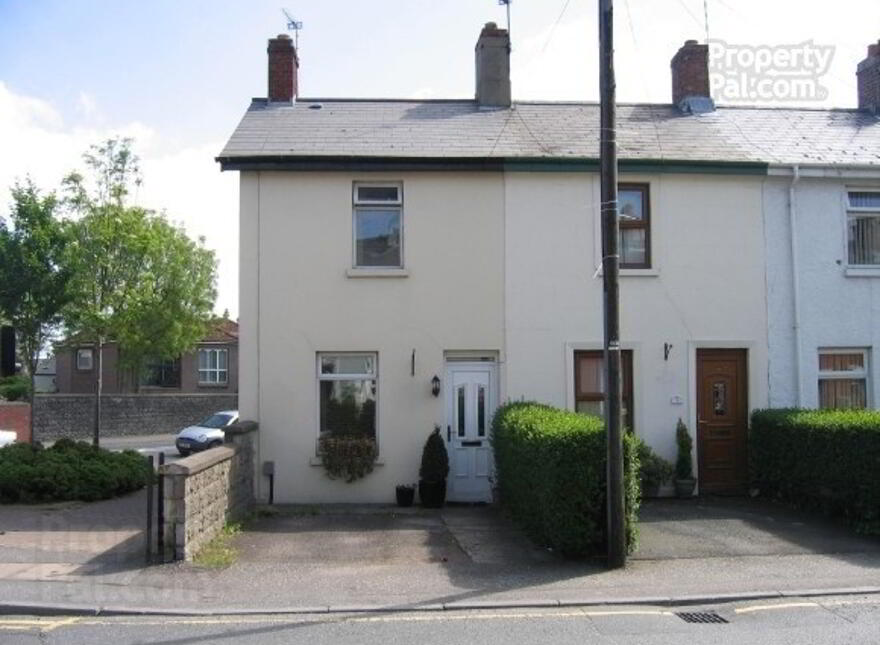 2 Gilnahirk Road, Belfast, BT5 7DG photo