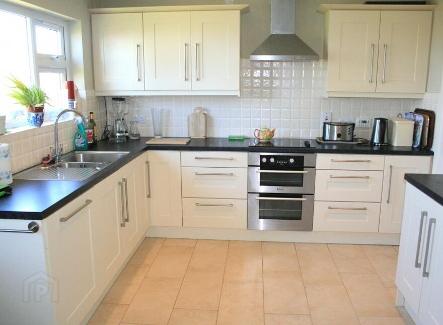 8 Ferndale Avenue, Portstewart, BT55 7BL