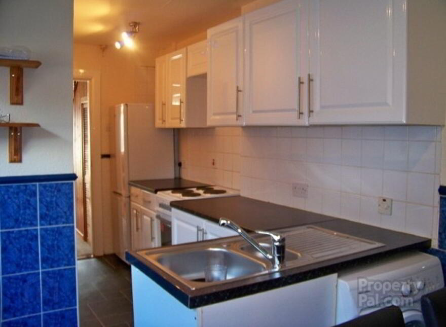 20 Strandburn Drive, Belfast, BT4 1NA