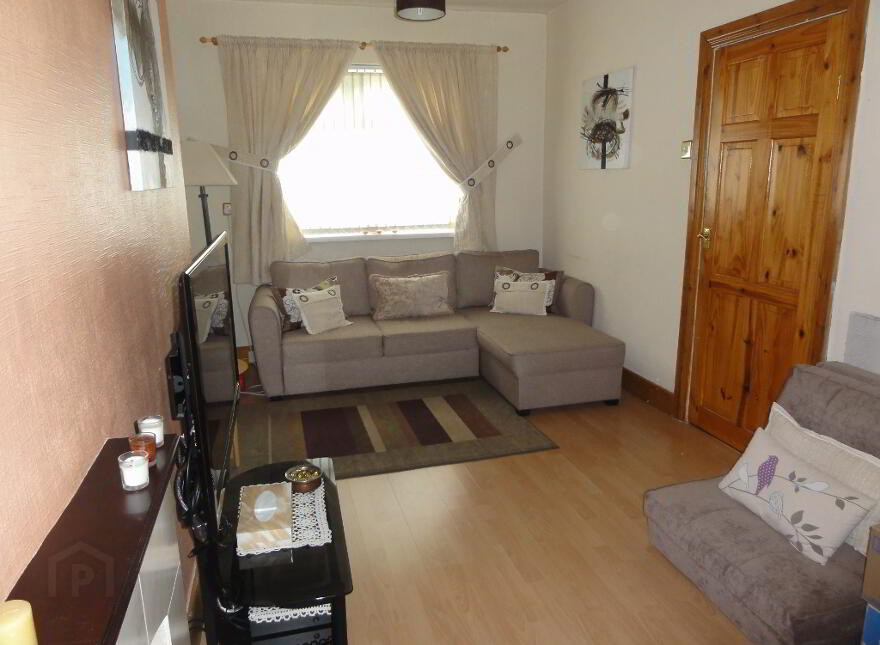 20 Strandburn Drive, Belfast, BT4 1NA