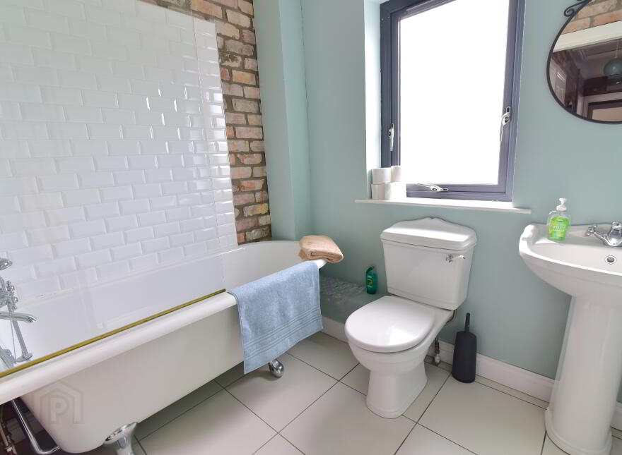 Unit 3, 52 Causeway Street, Loft C, Portrush, BT56 8AD