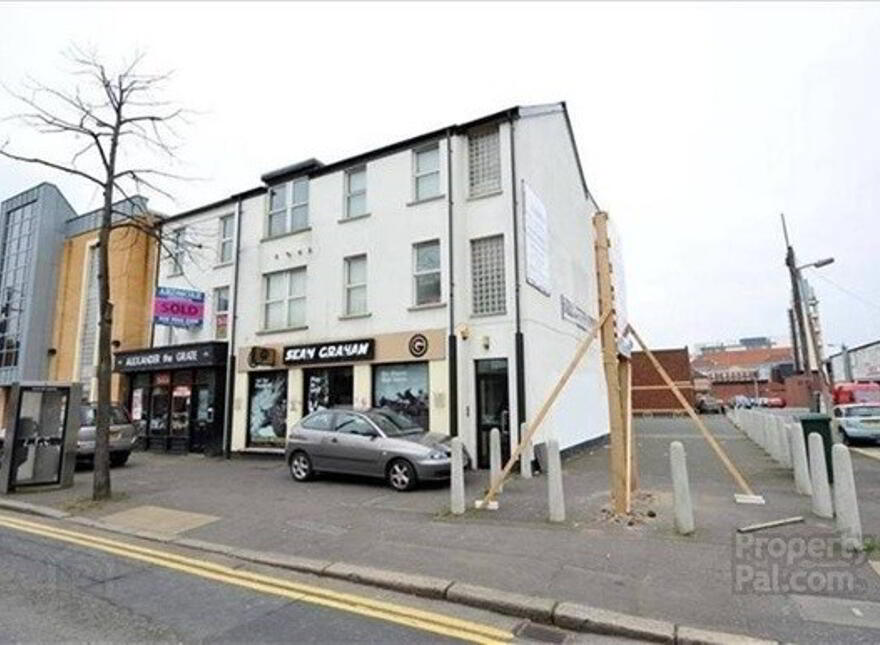 Apt 3 112-114 Donegall Pass, Belfast, BT7 1BX photo