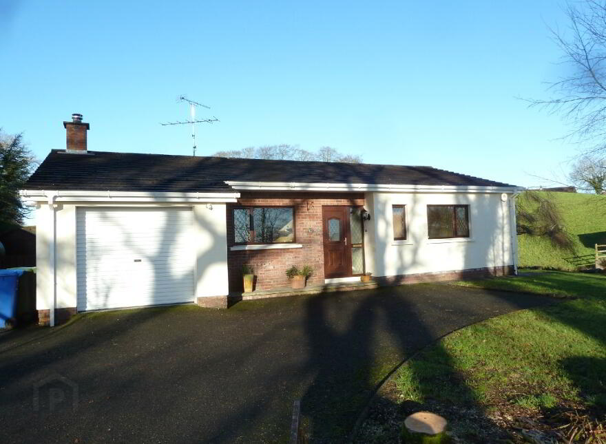 51 Cloghcor Road, Lisbellaw, Enniskillen, BT94 4AH photo