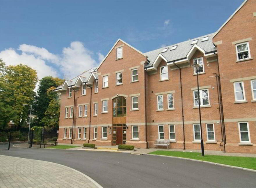 Sandown Manor, Sandown Road, Belfast, BT5 6GQ