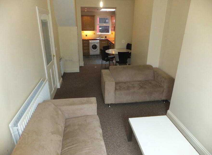 72 Mountcollyer Avenue, Belfast, BT15 3DR