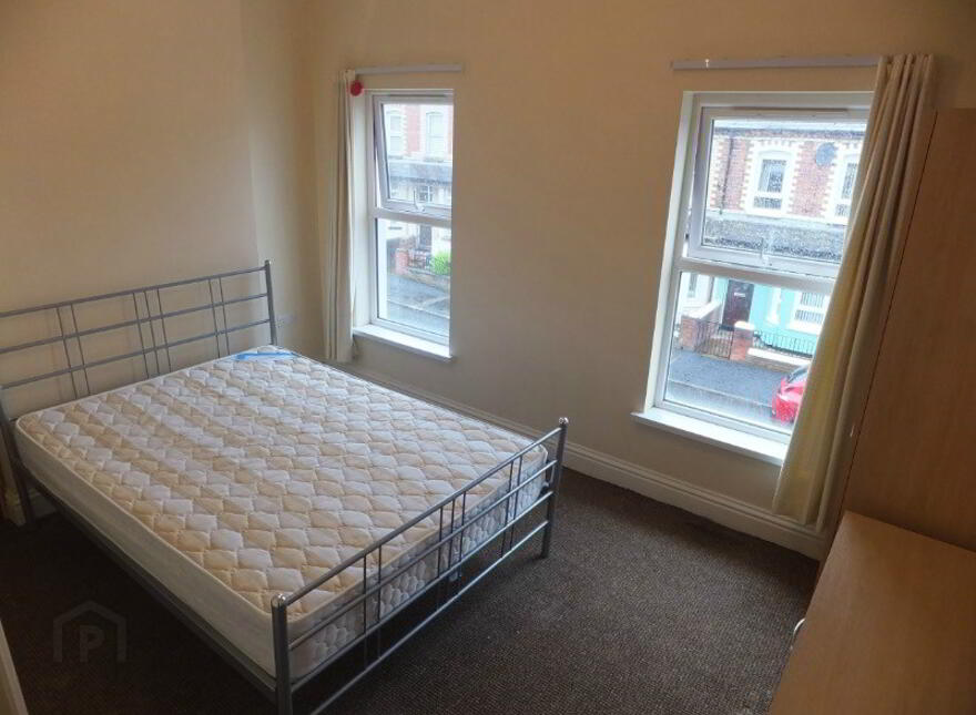 72 Mountcollyer Avenue, Belfast, BT15 3DR