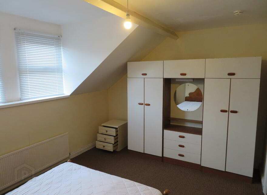 Unit 2, 18 Canterbury Street, Botanic, Belfast, BT7 1LB