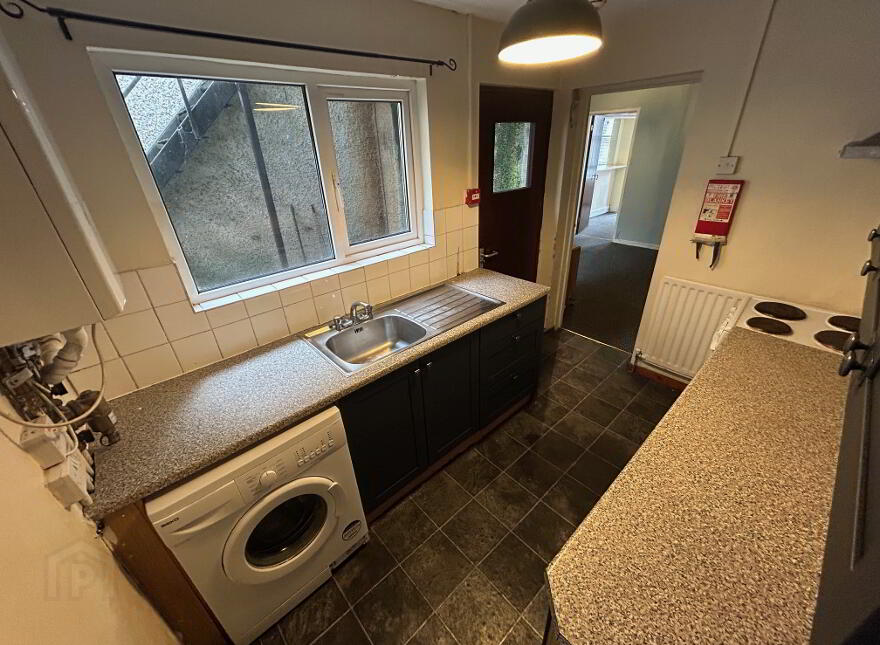 Flat 1, 18 Canterbury Street, Botanic, Belfast, BT7 1LB
