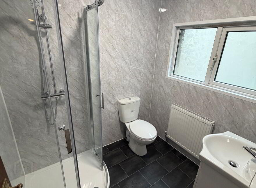 Flat 1, 18 Canterbury Street, Botanic, Belfast, BT7 1LB