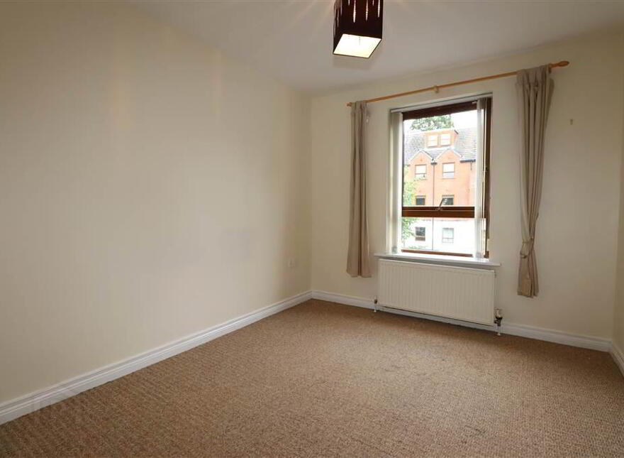 26 Redwood Grove, Dunmurry, Lisburn, BT17 9RN