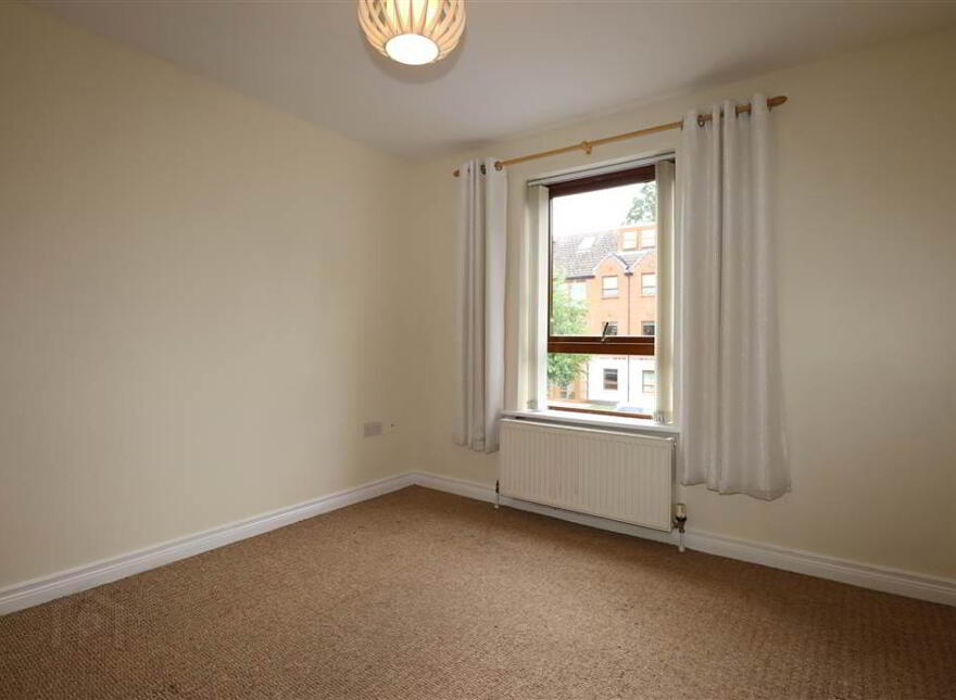 26 Redwood Grove, Dunmurry, Lisburn, BT17 9RN