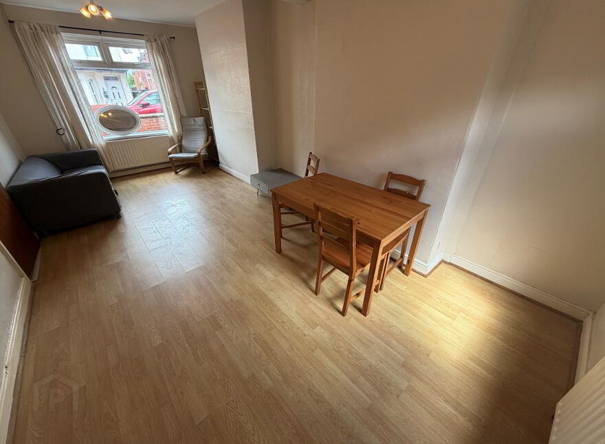 17 Pims Avenue, Holywood Road, Belfast, BT4 1PJ