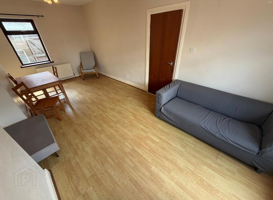 17 Pims Avenue, Holywood Road, Belfast, BT4 1PJ