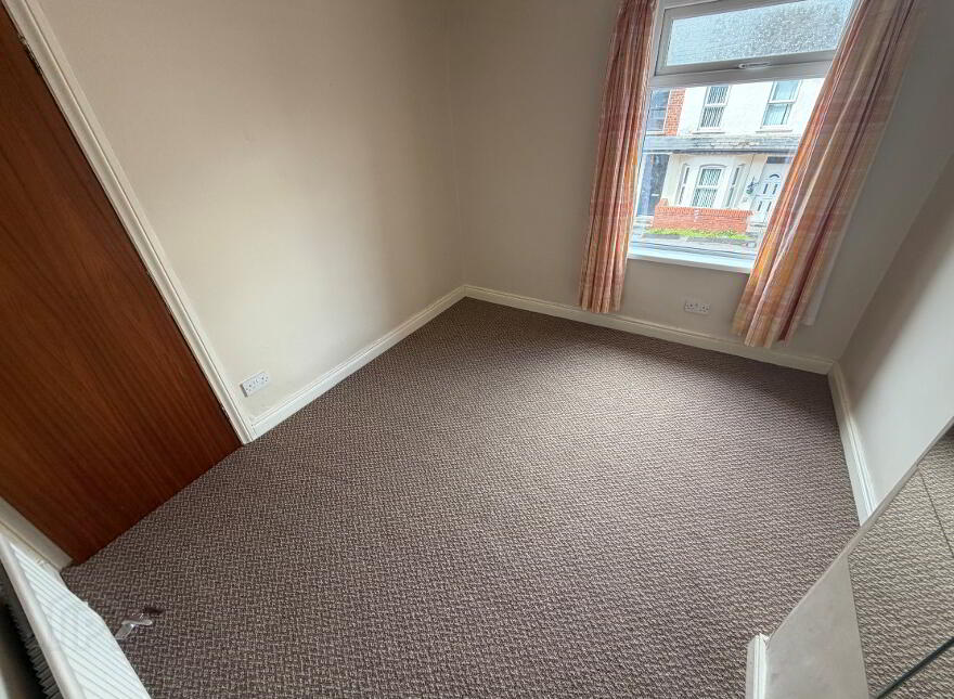 17 Pims Avenue, Holywood Road, Belfast, BT4 1PJ