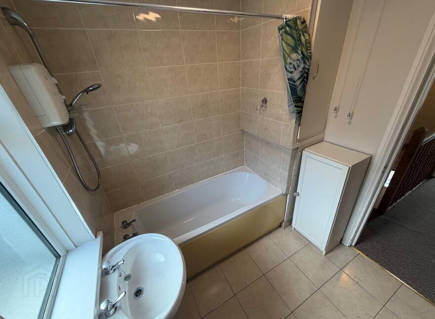 17 Pims Avenue, Holywood Road, Belfast, BT4 1PJ
