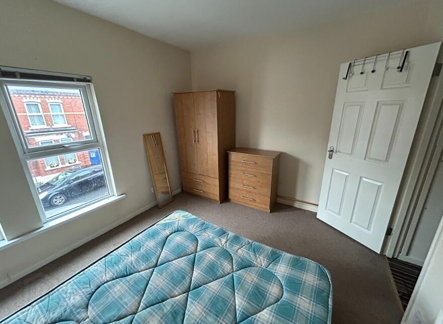 48 Chadwick Street, Belfast, BT9 7FD