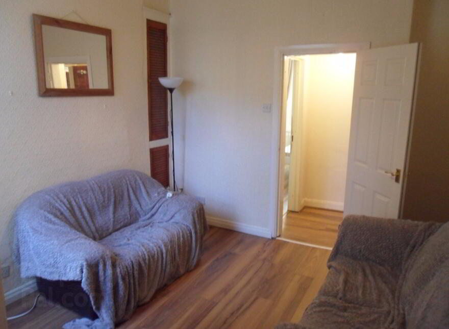 Unit 1, 26 Wolesley Street, Botanic, Belfast, BT7 1LG photo