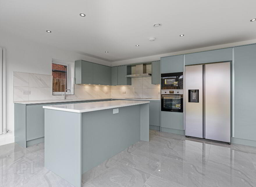 E4s, Baronsgrange, Carryduff