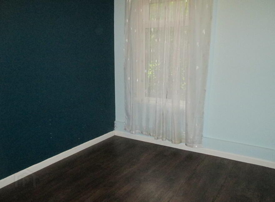 Belfast Road, Carrickfergus, BT38 8BU