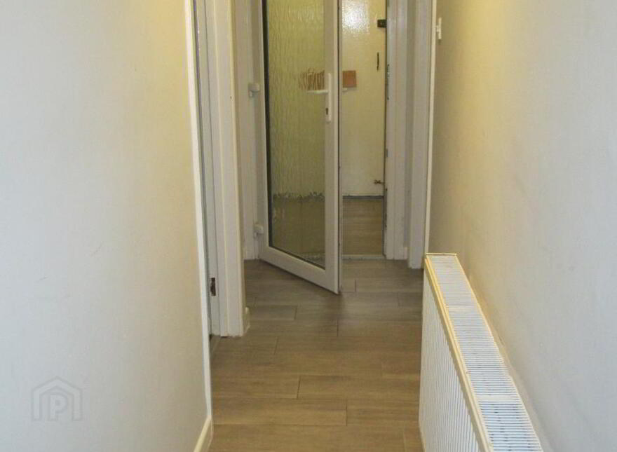 Belfast Road, Carrickfergus, BT38 8BU