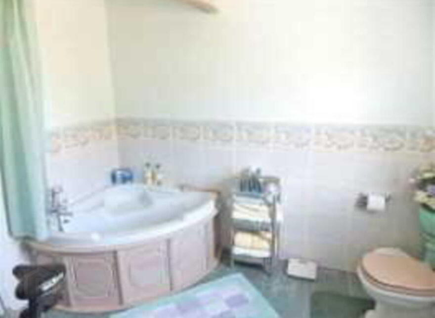 Honeysuckle Lodge, Manoo Road, Drumhoney, Enniskillen, BT93 1AN