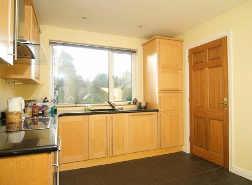13 Rushfield, Helens Bay, BT19 1JZ