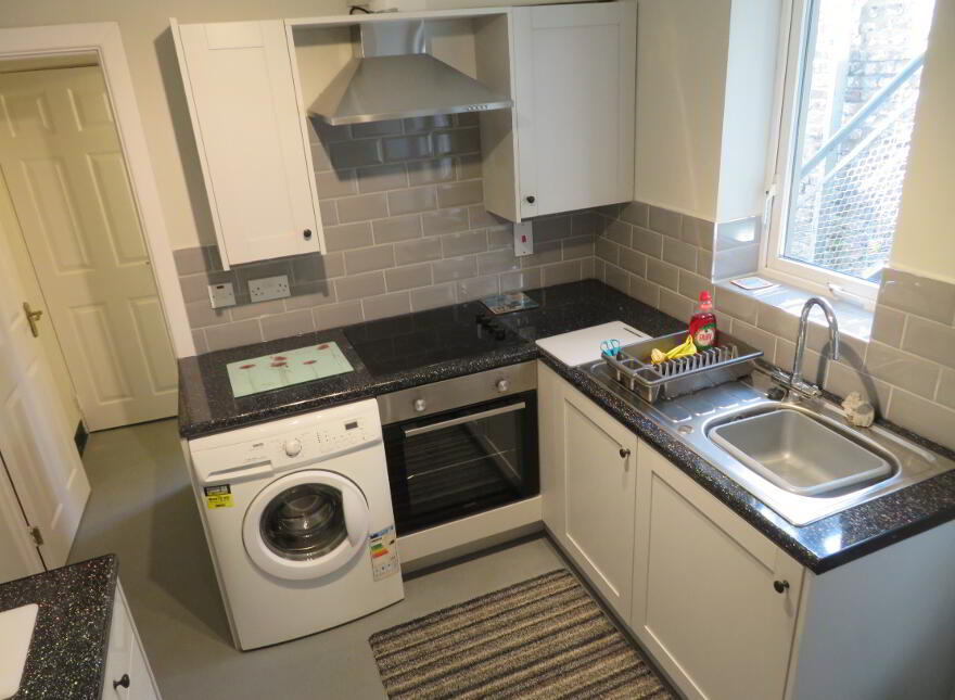 Unit 1, 19 Lawrence Street, Botanic, Belfast, BT7 1LE