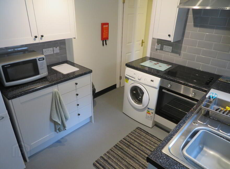 Unit 1, 19 Lawrence Street, Botanic, Belfast, BT7 1LE