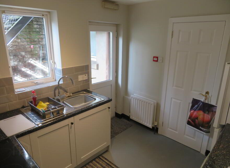 Unit 1, 19 Lawrence Street, Botanic, Belfast, BT7 1LE