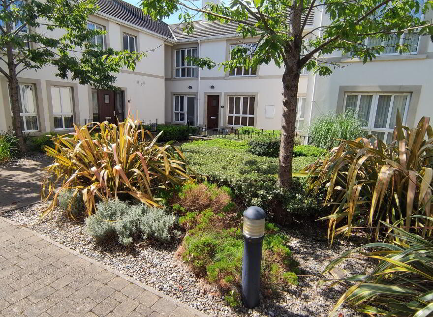54 Bay Road Manor, Larne, BT40 1FF photo