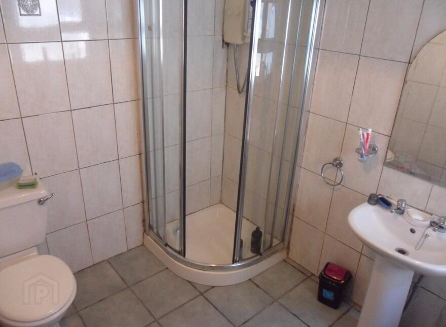 Flat 1, 46 College Park Avenue, Belfast, BT7 1LR