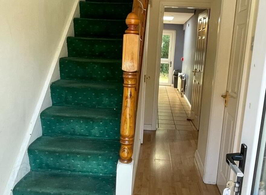 90 Sandhurst Drive, Belfast, BT9 5AZ