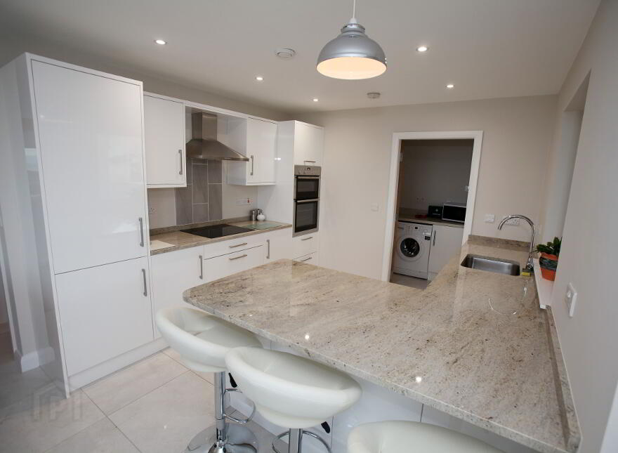 HOLIDAY LET, 6 Station Road, Portstewart, BT55 7DA