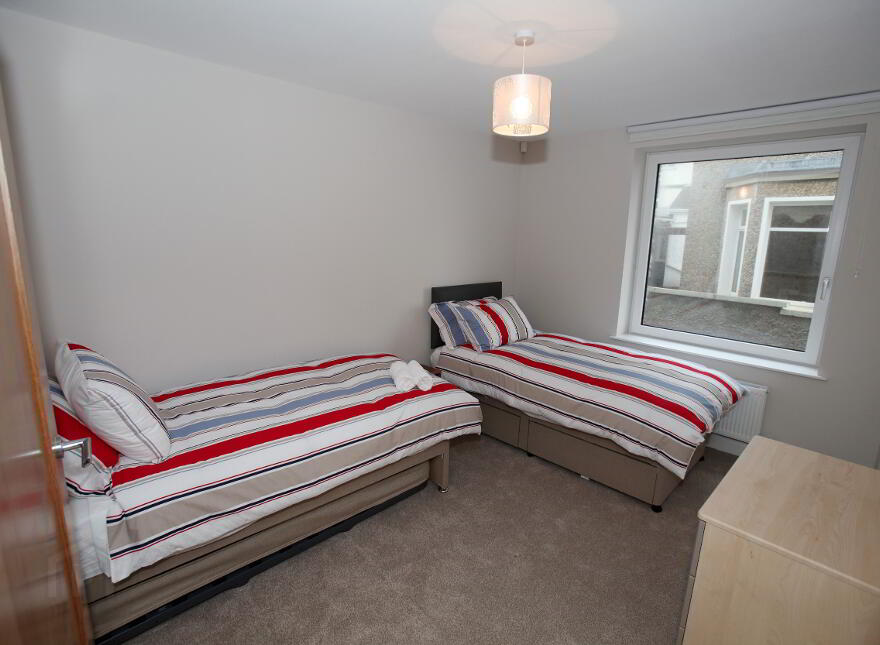 HOLIDAY LET, 6 Station Road, Portstewart, BT55 7DA