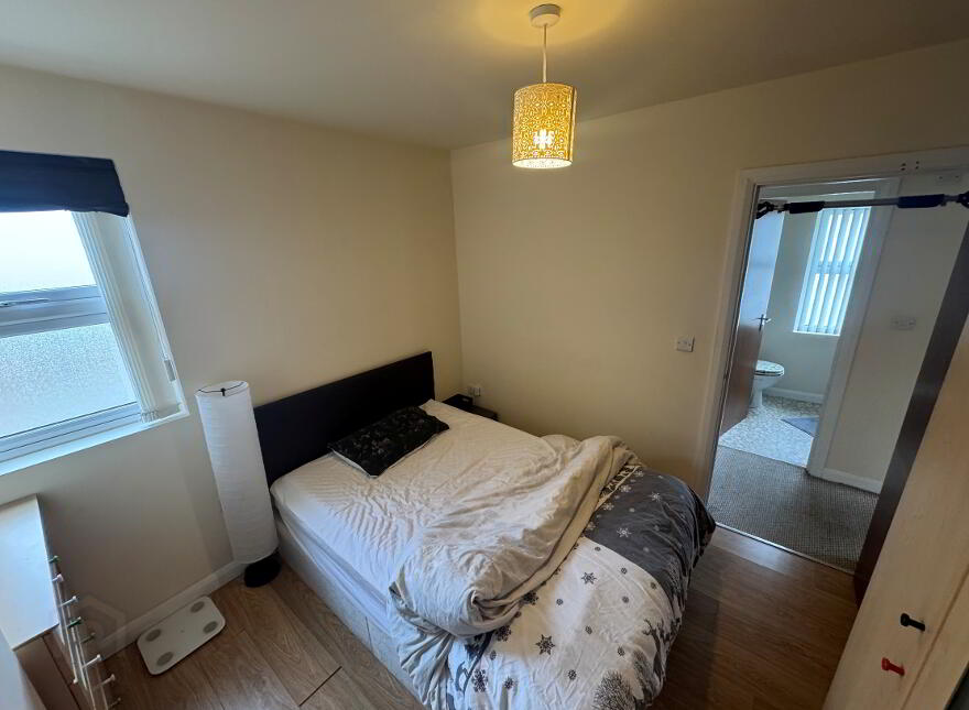 Apt 1, 233 Donegall Avenue, Belfast, BT12 6LU