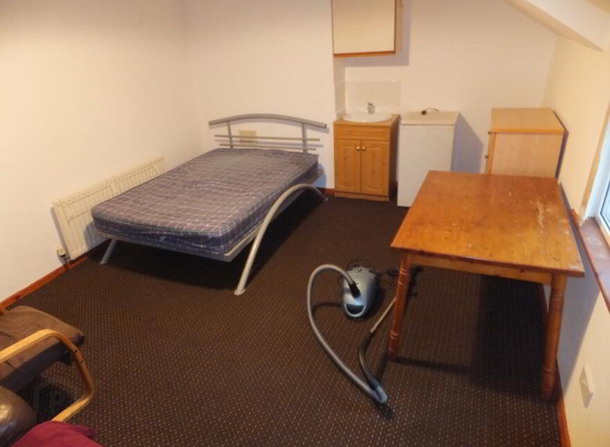 Unit 2, 77 University Avenue, Belfast, BT7 1GX