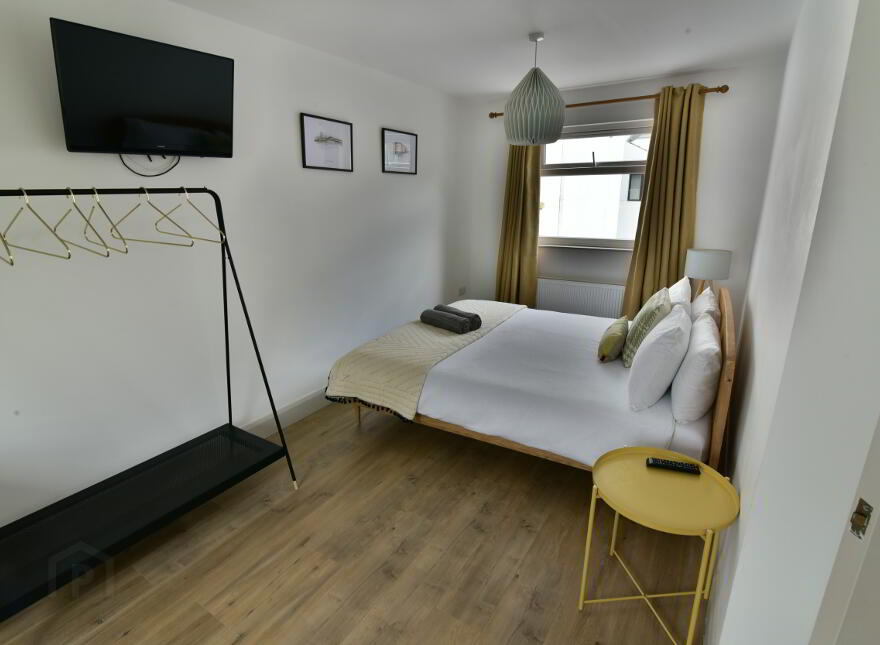 NORTH (holiday Let), 59 The Promenade, Portstewart, BT55 7AF